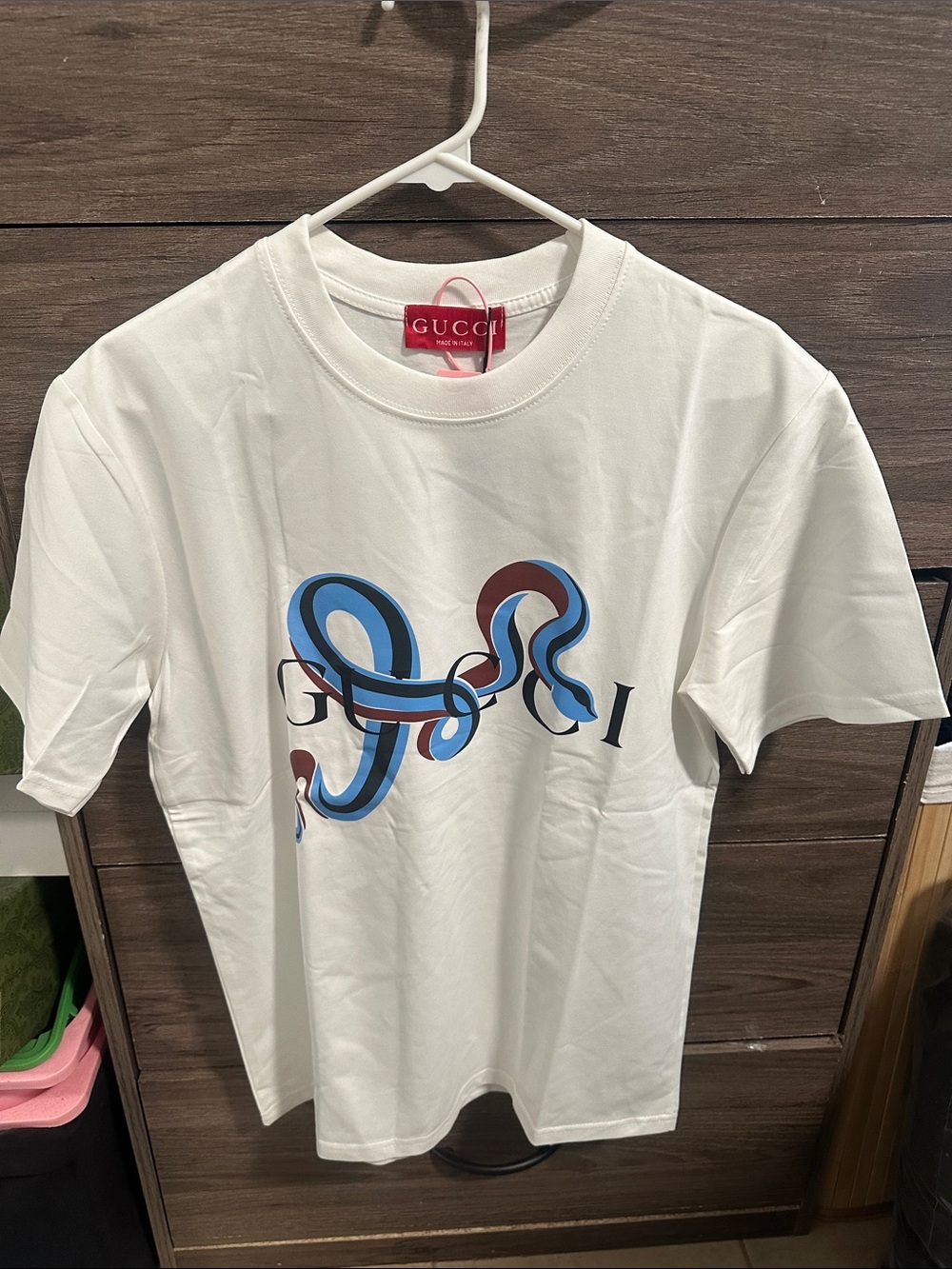 White Short-Sleeve tee size L